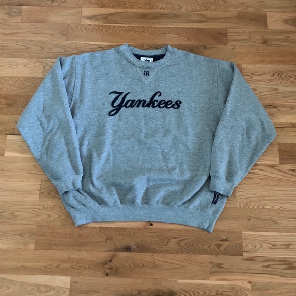 new york yankees crewneck sweatshirt